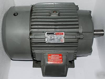 New reliance 25 hp 3515 rpm 3 phase motor surplus