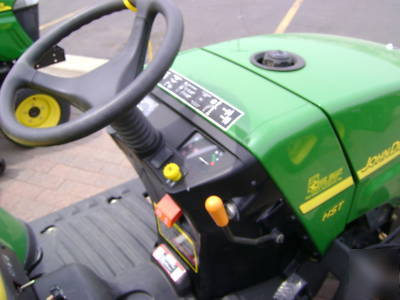 2006 john deere 2305 w/54