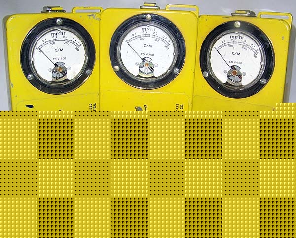 Lot 3 cdv-700-6A geiger counter radiation survey meter