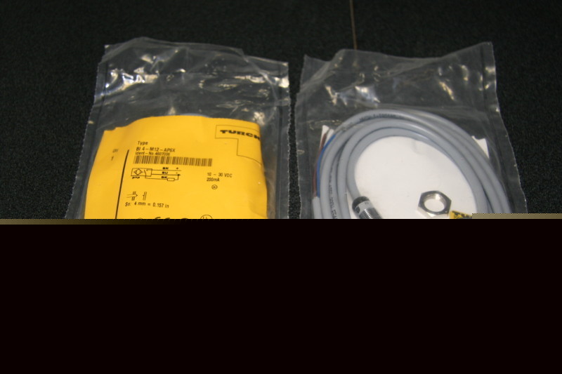 New 2 turck proximity BI4-M12-AP6X inductive sensor 