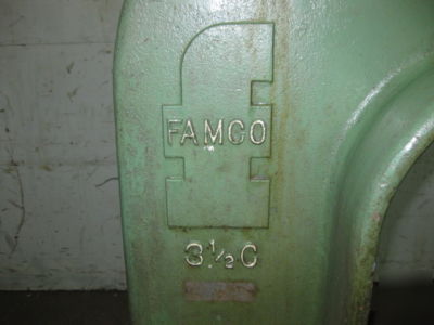 Famco 3 1/2 c compound ratchet type 8 ton arbor press