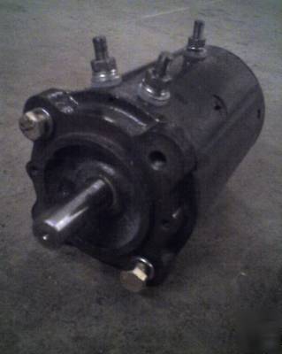 Traction motor- 24V, 9HP