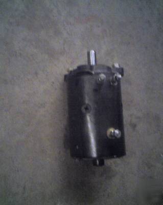 Traction motor- 24V, 9HP