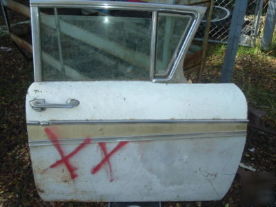 1957 ford fairlane 500 door panel wing window regulator