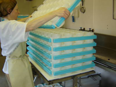 Cheese making equipment for soft cheese multi-moulds