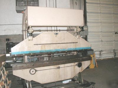 Diacro 35 ton press brake