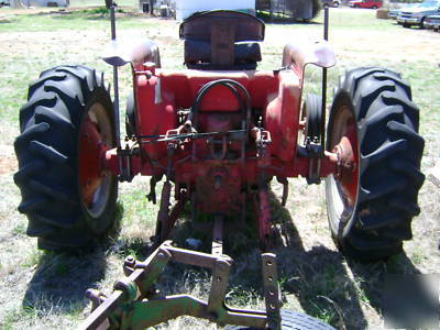 International 484 tractor, 4,295 hours ( texas )