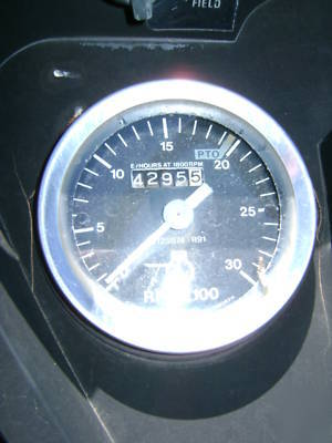 International 484 tractor, 4,295 hours ( texas )