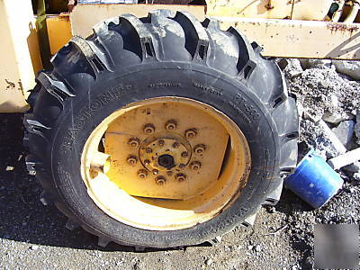 Pettibone rough terrain lift 4000 lb good run condition