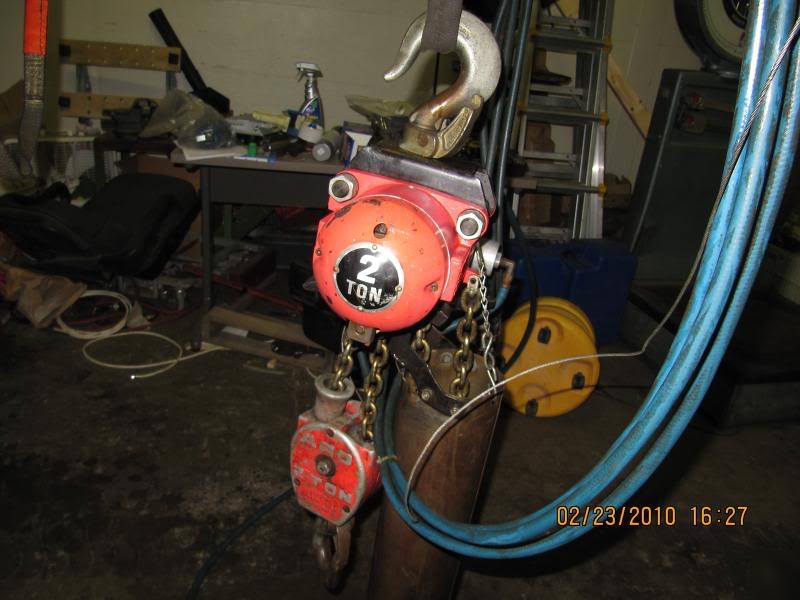 2 ton aro air chain hoist 15â€™ lift, pendant control