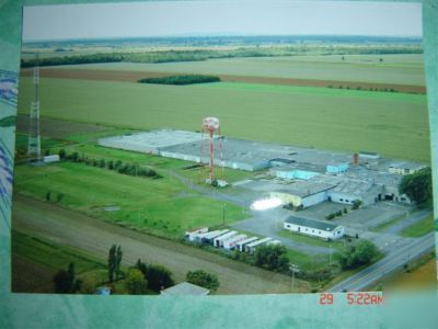 200,000 ft.warehouse building quebec canada 20 min.n.y