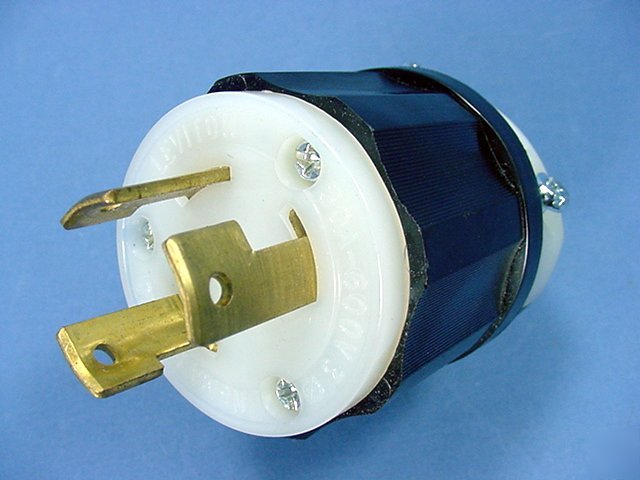 New leviton L13-30 locking plug twist lock 30A 600V 3Ã¸