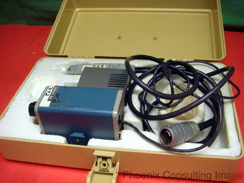 Tektronix P6046 010-0214-00 differential probe - kit