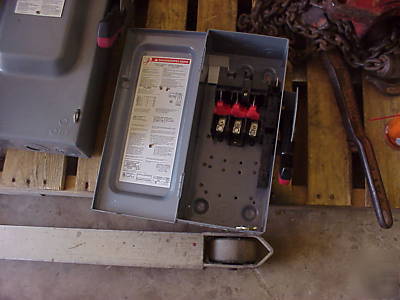 Square d 30 amp disconnect safety switch HU361