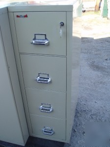 Fireking 4 drawer 1 hr. fireproof file cabnet 