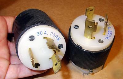 Hubbell twist-lock 30A 250VAC ac heavy duty plugs 2PCS