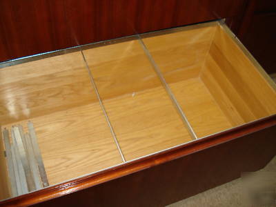 *executive u-shape desk w/ 2DR later file & 2BOOKCASES*