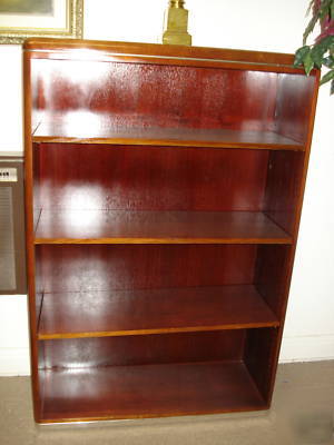 *executive u-shape desk w/ 2DR later file & 2BOOKCASES*