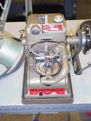 Bonis bros. fur sewing machine slightly used low hours