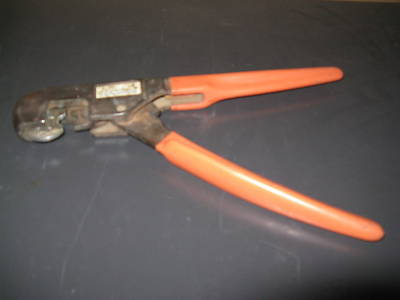 Electric barrell crimper, #8-2/0 wire ratcheting used