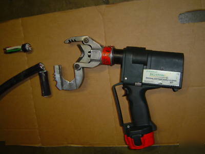 Greenlee gator ESG50GL cable cutter battery powered