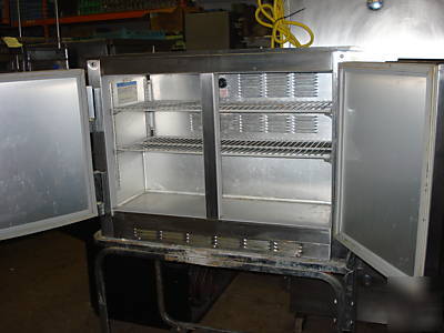 Shallow depth undercounter refrigerator used nice