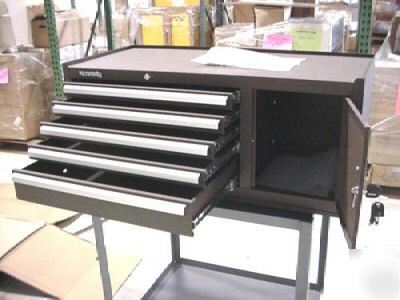 Kennedy 305XB, 5 drawer, 1 door tool storage chest