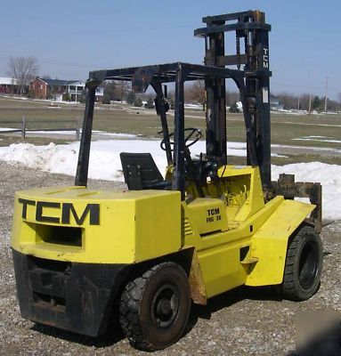 Tcm 8000LB forklift 2 stage pneumatic dual tire gas