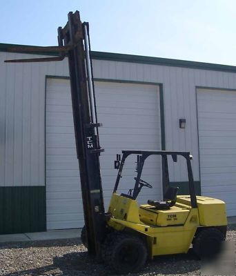 Tcm 8000LB forklift 2 stage pneumatic dual tire gas