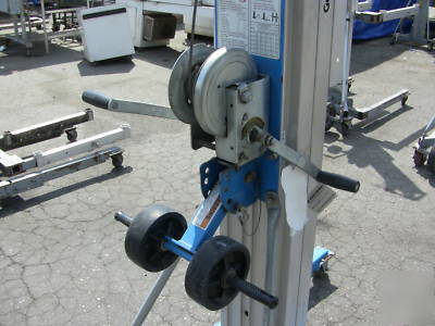 Genie superlift advantage sla-10 with manual 