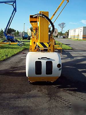 Nifty TD34TN track drive boom lift, 40',30