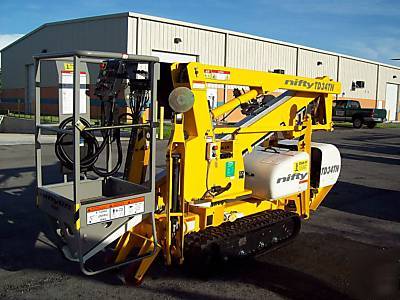 Nifty TD34TN track drive boom lift, 40',30