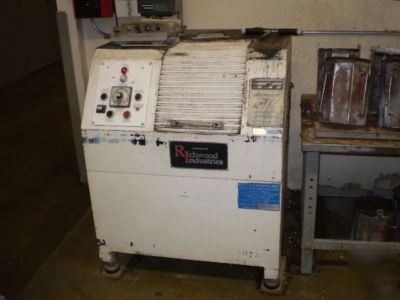 Richwood tumbler model CV600