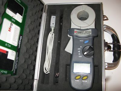 Megger DET20C clamp on ground resistance tester