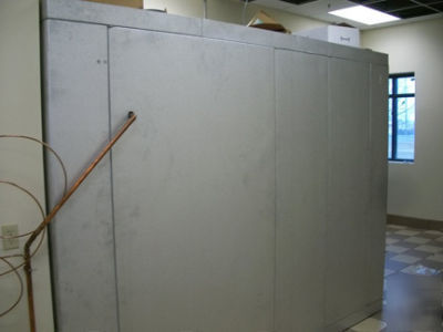 8' x 10' masterbilt freezer with a floor, remote compre