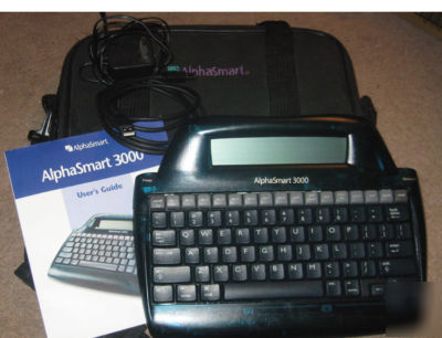 Alphasmart 3000 portable word processor, usb cord, case