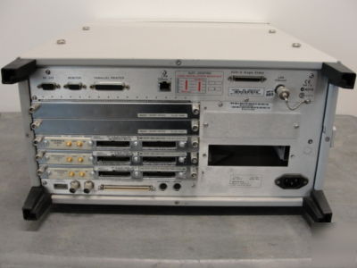 Hp / agilent 16700A logic analysis sytem w/ opt 003