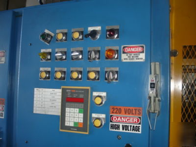 Rocheleau blow molding molder machine model r-4