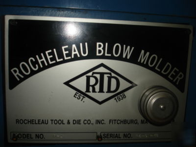 Rocheleau blow molding molder machine model r-4