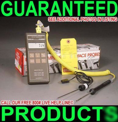 Omega HH21 digital thermocouple thermometer w/ 2 probes