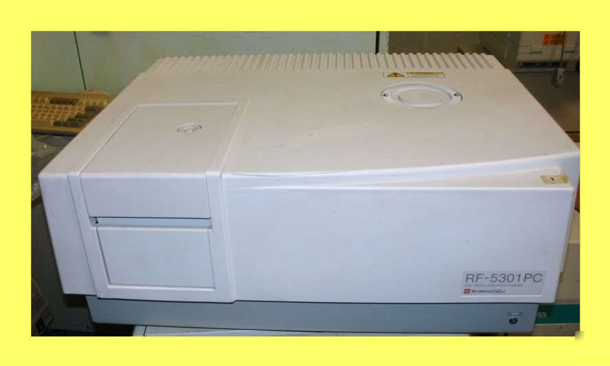 Shimadzu rf-5301PC spectrofluorophotometer rf-5301 pc s