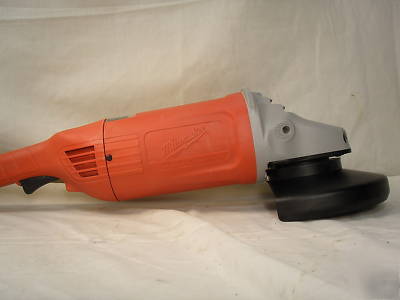 Milwaukee 6088-20 7â€/9â€ angle grinder 15 amp