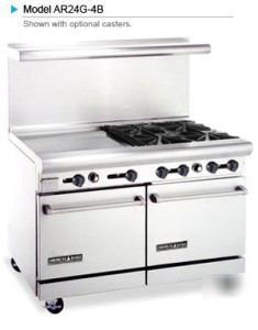 Baking oven with four burners and griddle oven