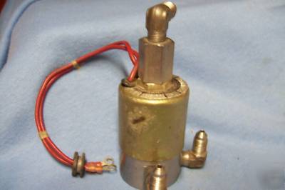 Skinner 75 psi electric valve 115VAC 10W / used / nice