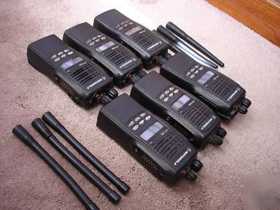 (6) motorola HT1250 uhf AAH25SDF9AA5AN ht radio 128 ch