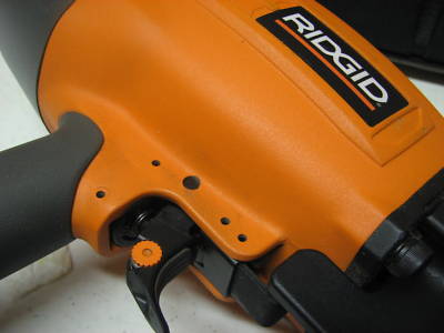 Ridgid R350RHA round head framing nailer 3 1/2