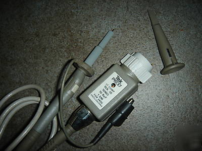 Tektronix P6137 probe with hook / tested