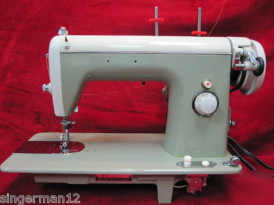 Heavy duty toyota industrial strength sewing machine