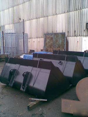 H/duty jcb telehandler/loadall bucket ( see listing )