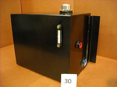 New 40 gallon hydraulic reservoir w/cap and sight glass